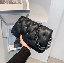 Load image into Gallery viewer, Chain Shoulder Bag
